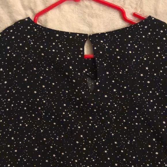 Flowing star print top - Picture 4 of 4